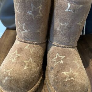 UGG Toddler Tan Boots with Star Design